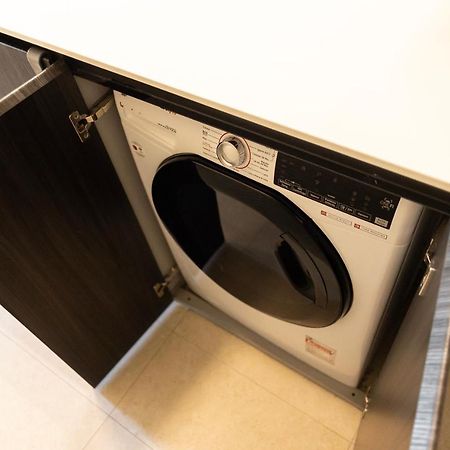 Bilocale Moderno Ed Esclusivo Apartment Milano Ngoại thất bức ảnh