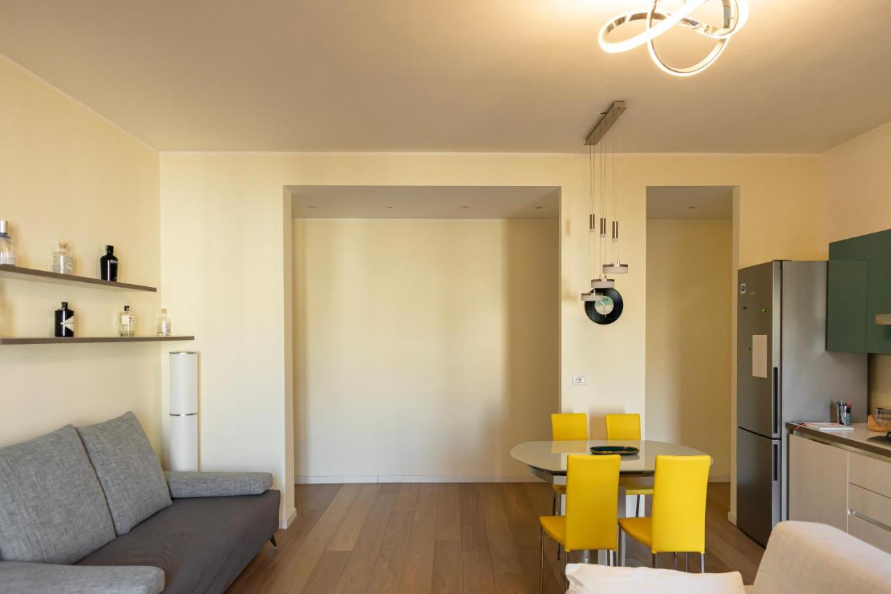 Bilocale Moderno Ed Esclusivo Apartment Milano Ngoại thất bức ảnh